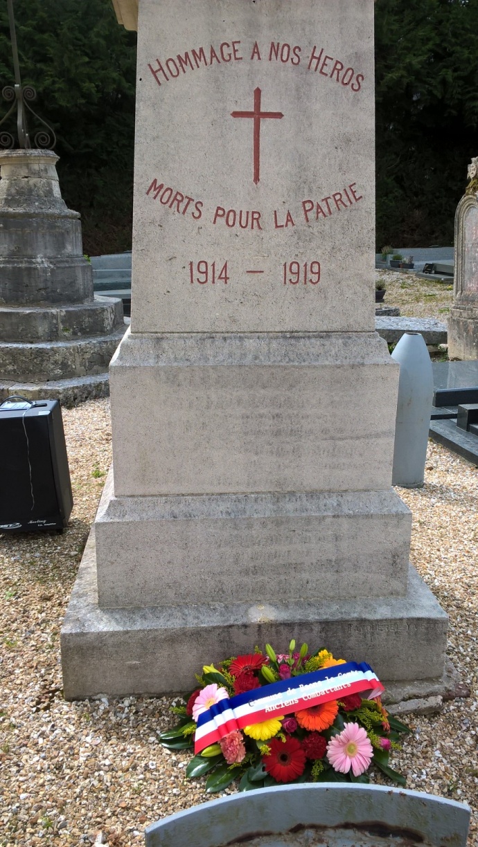 CÉRÉMONIE DU 8 MAI